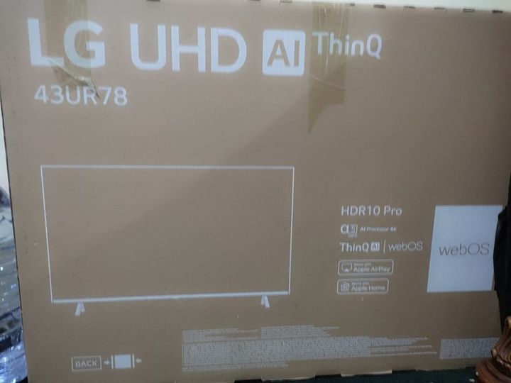 LG 43 telvizor sotiladi bir oy ishlatilgan
