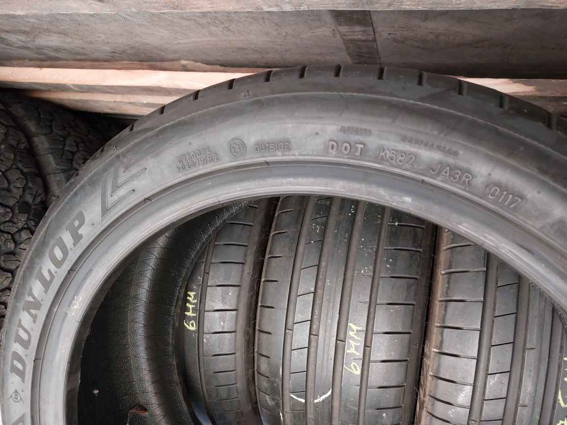 4 anvelope 225/45 R19 Dunlop Runflat