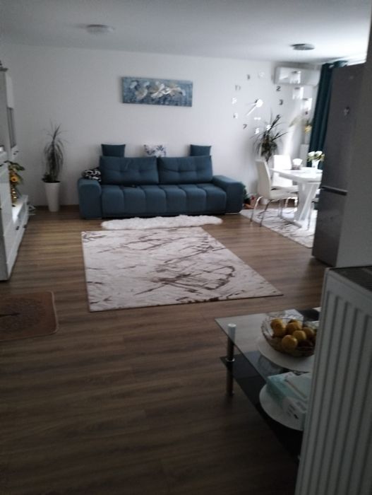 Vand apartament 2 camere Unirii 2 locuri de parcare