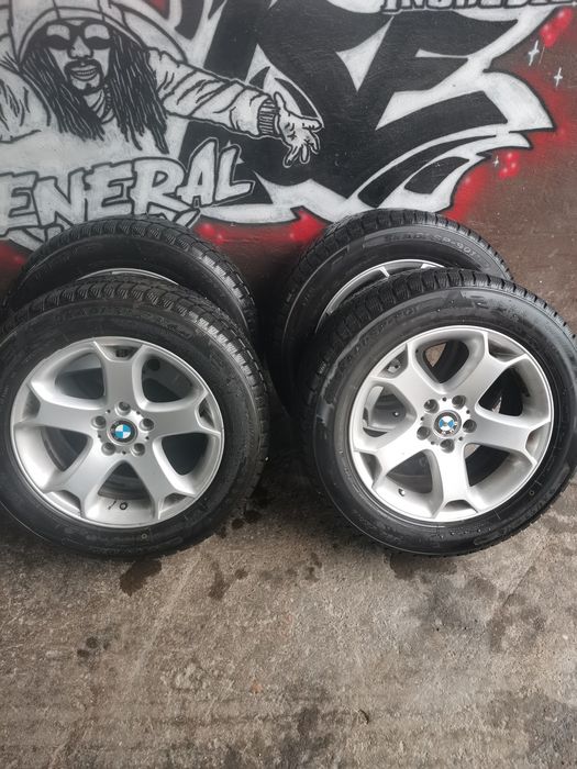 Бмв BMW X3 Х5 X6  5х120 18 Оригинални с перфектни Зимни Гуми