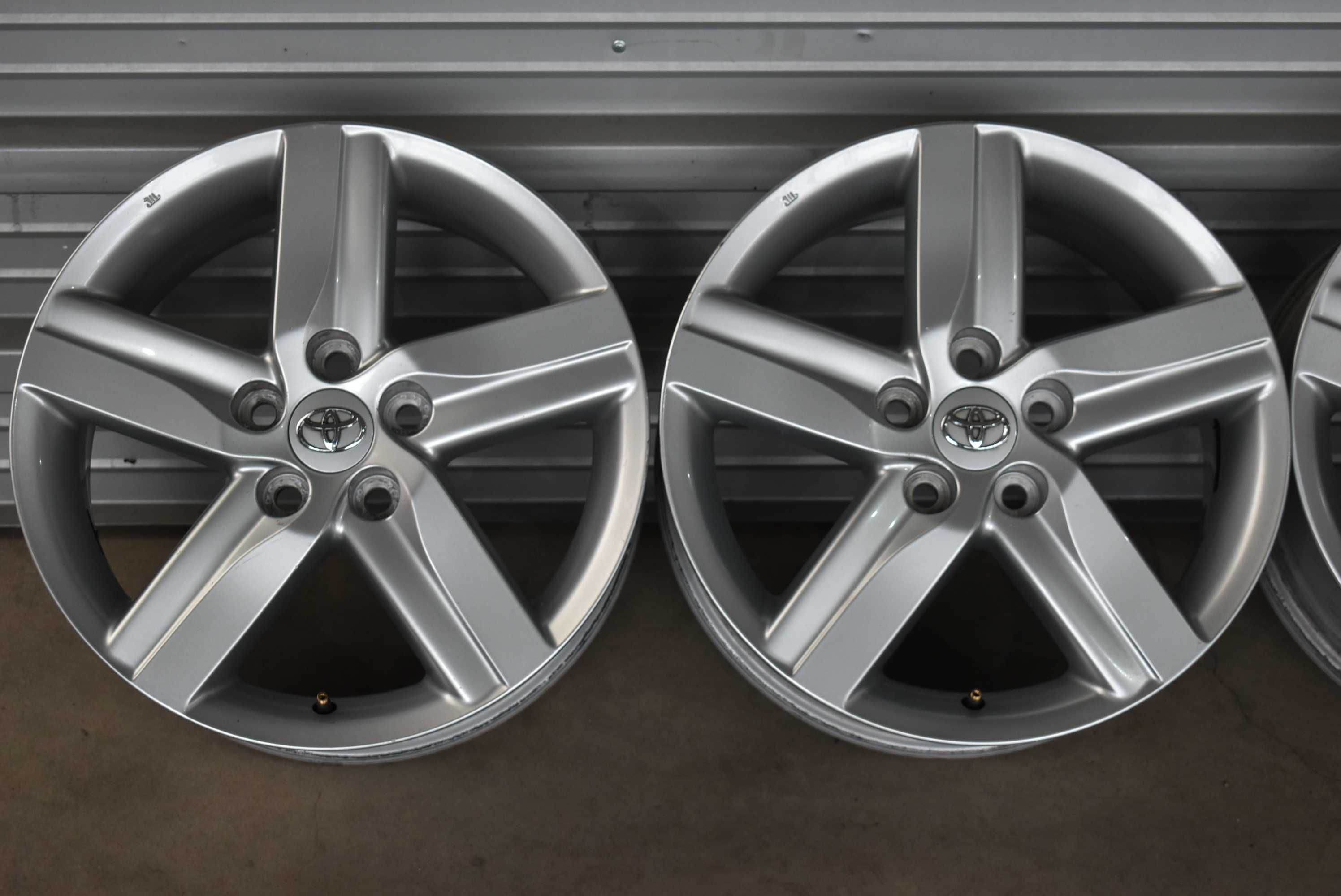 17'' Джанти Toyota Auris