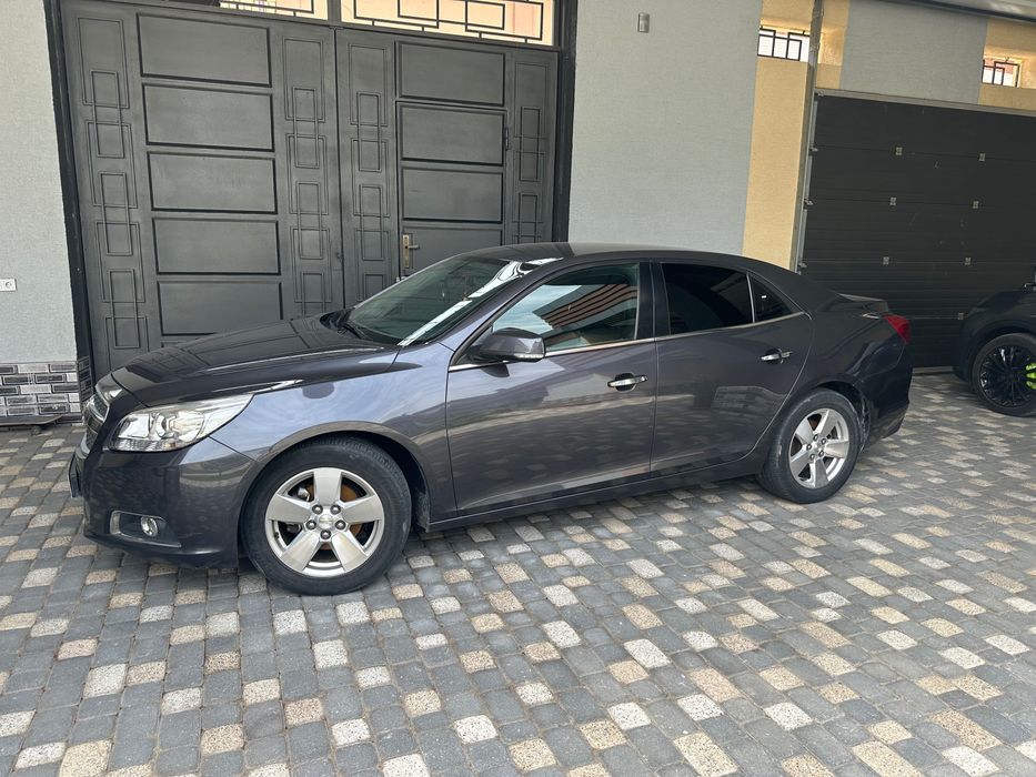 Малибу 1 сотилади