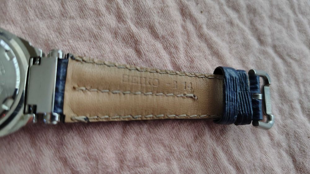 Ceas unisex Seiko SQ 100