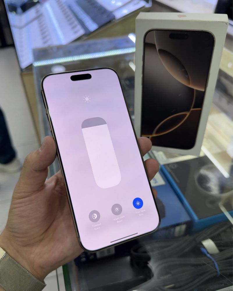 Iphone 16pro Max 1170$