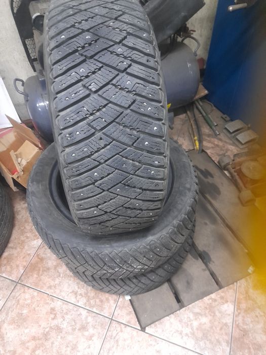 Шина зимние хорошом состояние