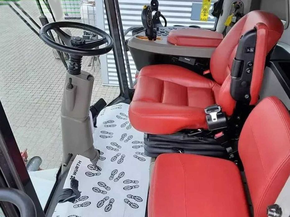 Зерноуборочный комбайн Case-IH axial flow 8240 (30-футовой жаткой)