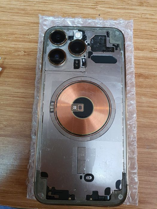 Geam Capac Sticla spate iPhone 15 Pro Max 16 Pro Max 14 sector 3 Titan