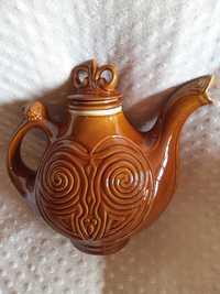 Продаётся керамический чайник  СССР.