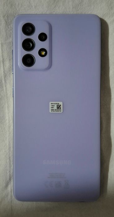 Samsung Galaxy A52 4G + калъф, 32GB SD, ориг. зарядно БЕЗ ЗАБЕЛЕЖКИ