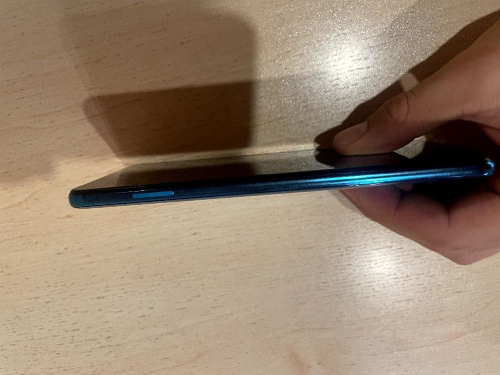 Redmi Note 9s blue