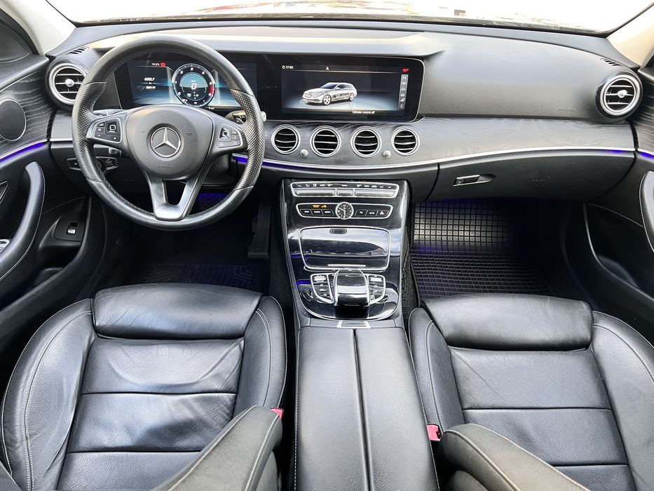 Mercedes Benz E220 avariat