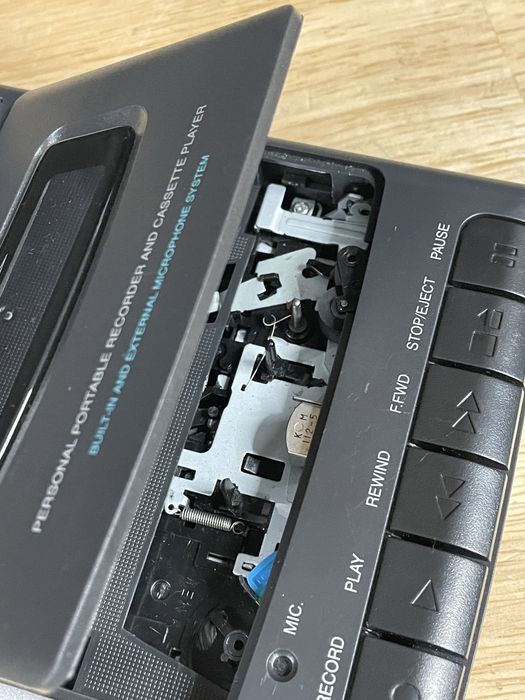 Casetofon portabil recorder thomson mg 3000 functional