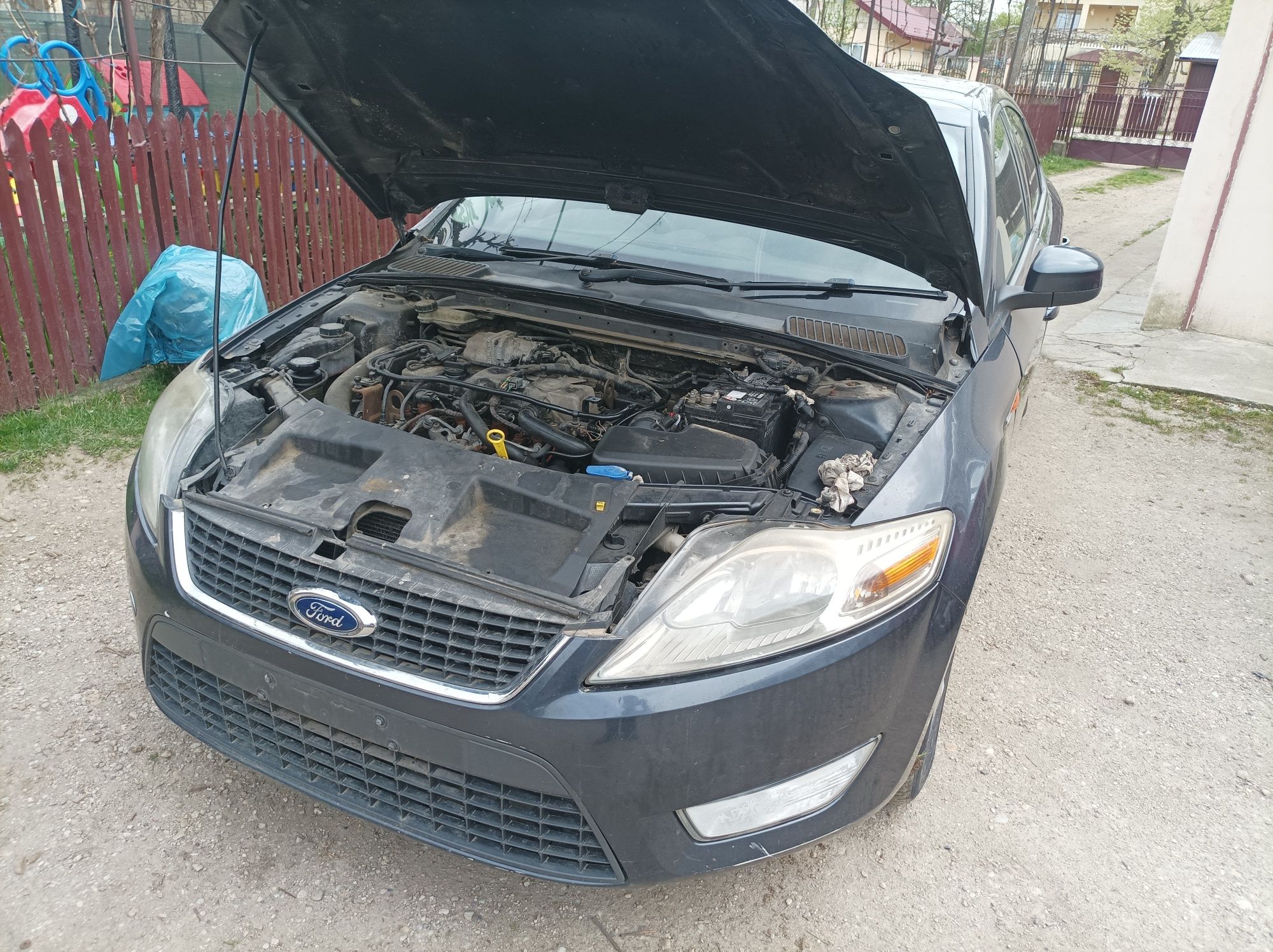 Cutie viteze manuala 6 trepte Ford Mondeo IV 1.8 tdci an 2009