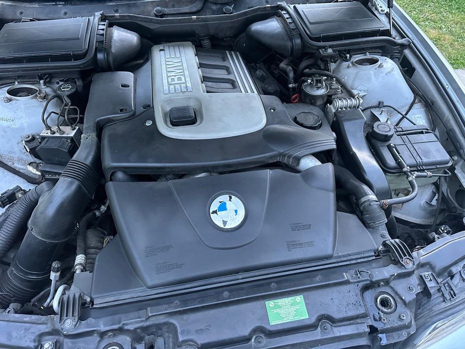 Bmw Seria 5 E39 2002 / 2.0 diesel
