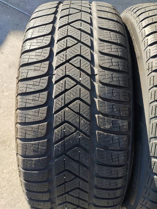 2 buc 225 40 18 .92v Pirelli iarnă dot 2022