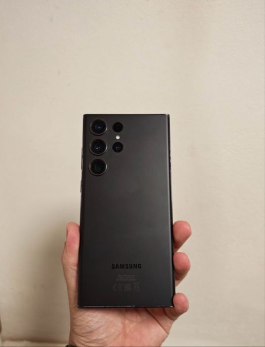 Samsung S23 ULTRA • 256 GB • Dual Sim