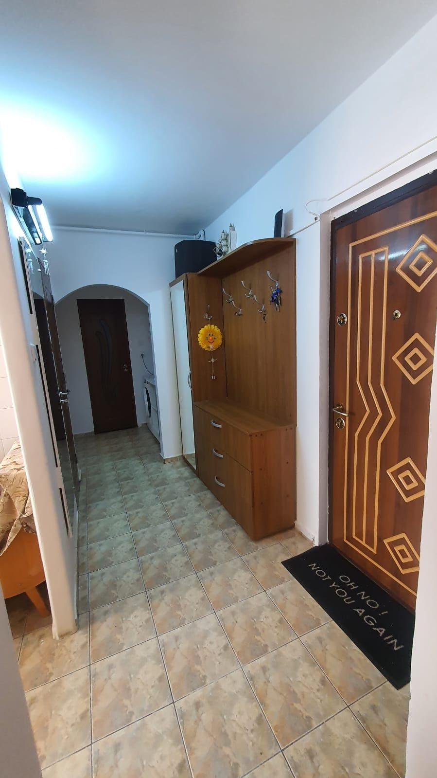 Ofer spre închiriere apartament cu doua camere în zona I L Caragiale