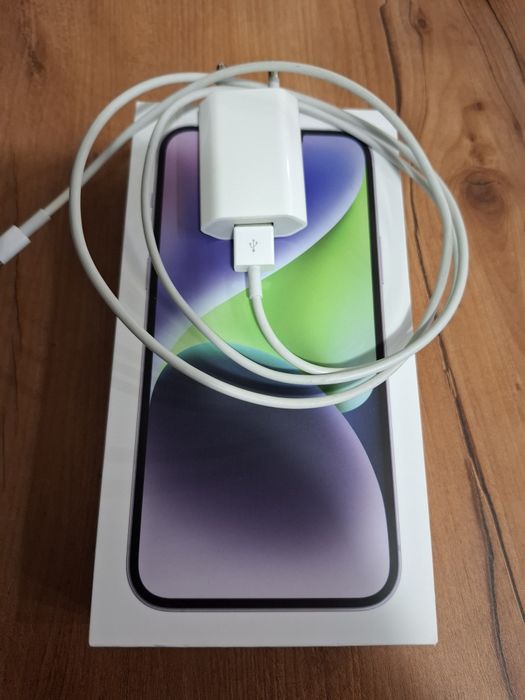 iPhone 14 Plus (Purple edition) без забележки