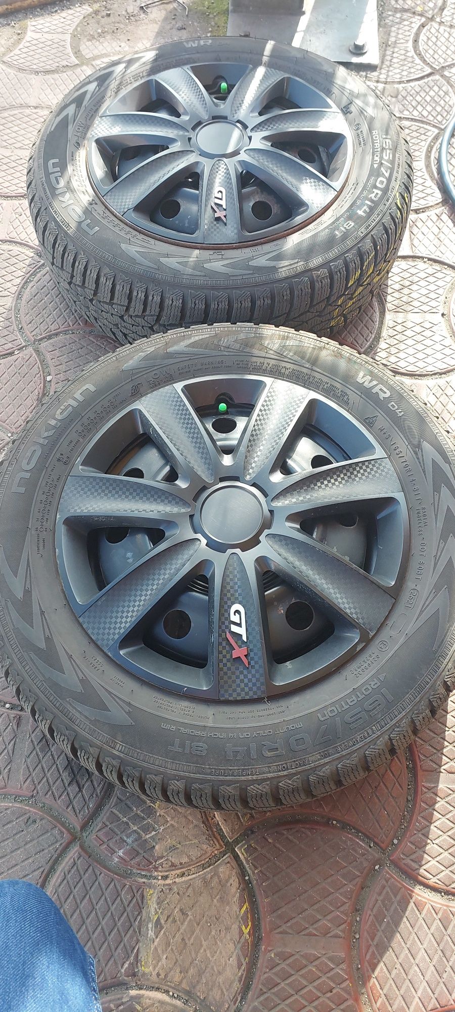 Nokian WRD4 165/70/R14 cu jante si capace