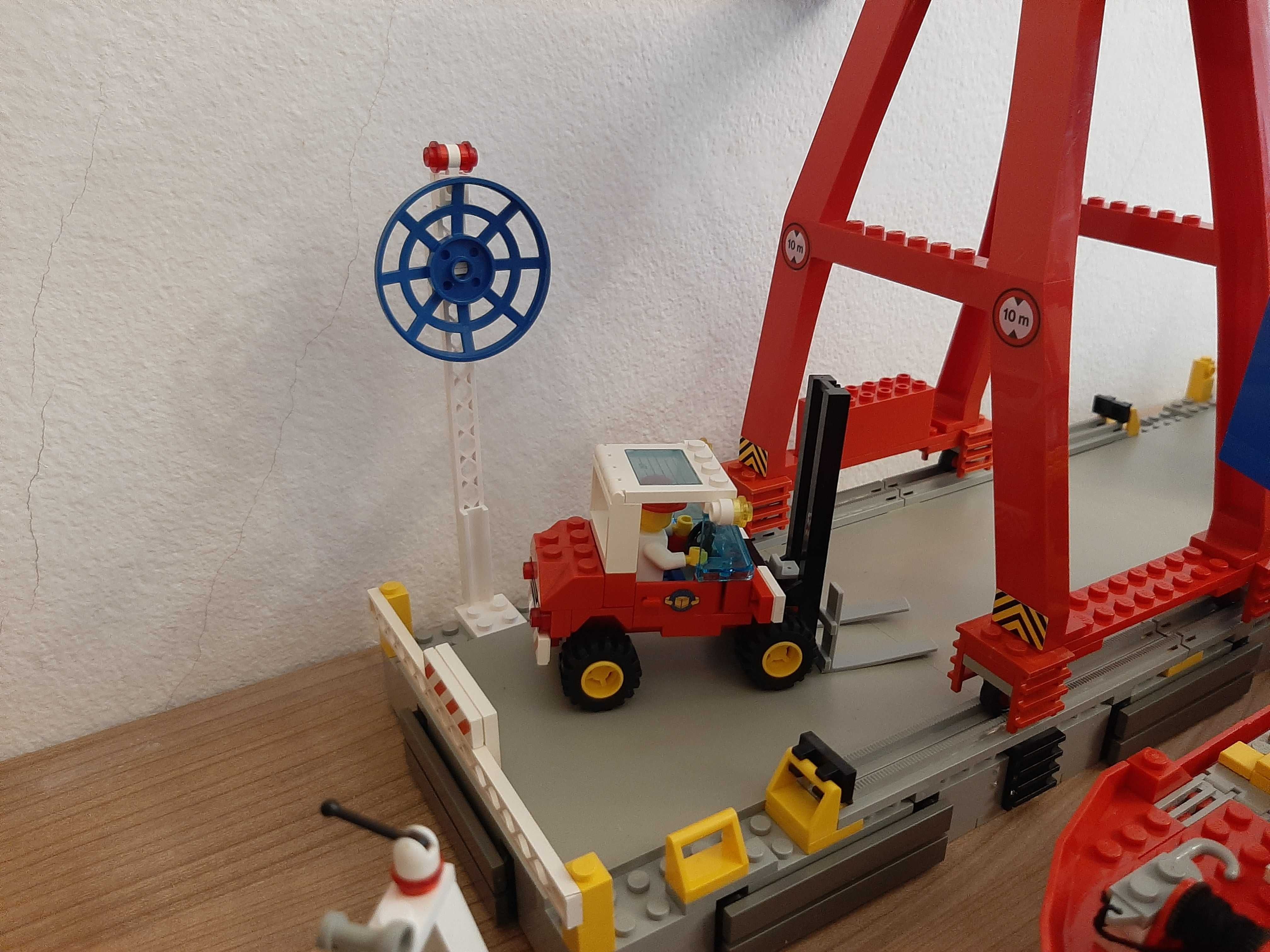 Lego 6542: Launch & Load Seaport