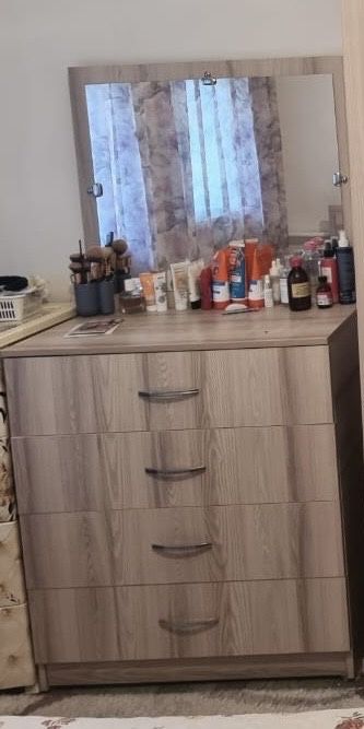 Кровать с матрасом