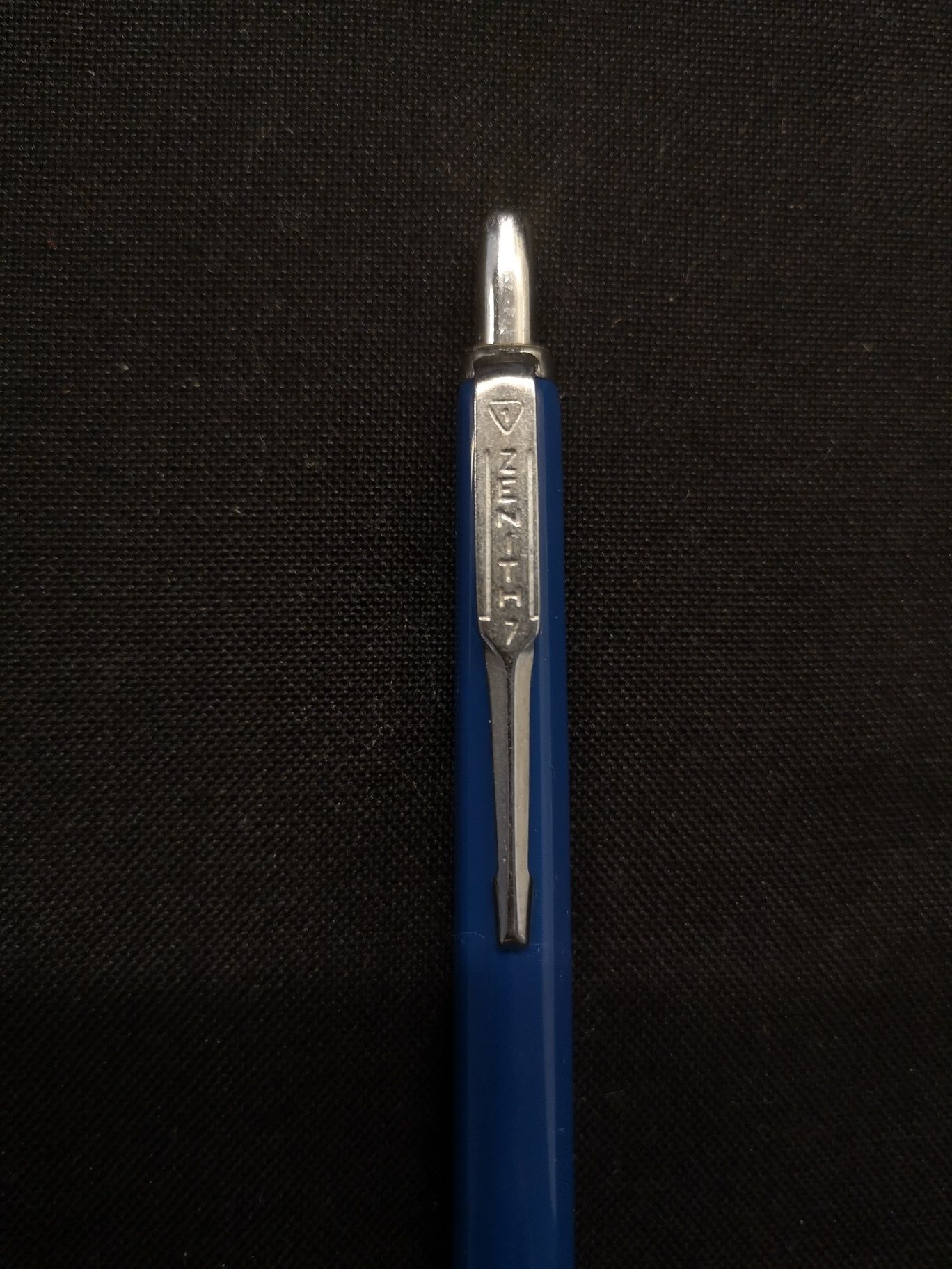 Химикалка Zenit.