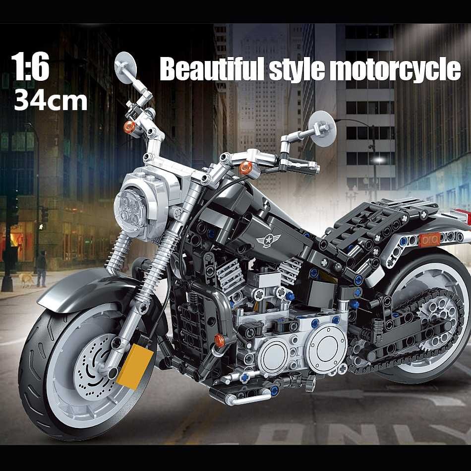 Motocicletă Chopper modulară din 709 piese, 34cm, vârsta 6+