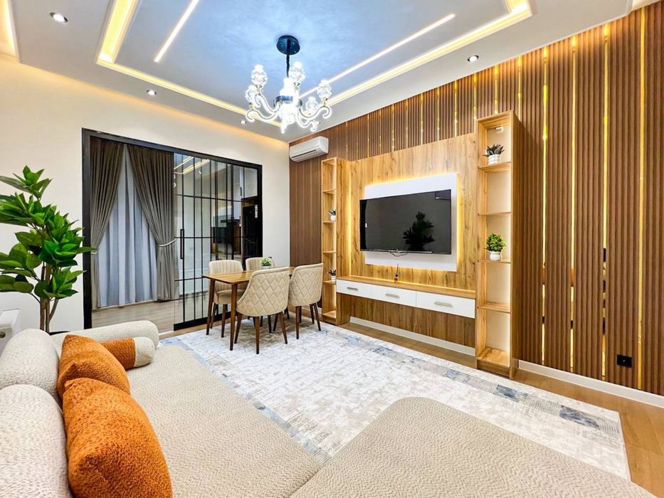 Паркентский 3/5/10 80кв.м евро ремонт с мебелью и техникой