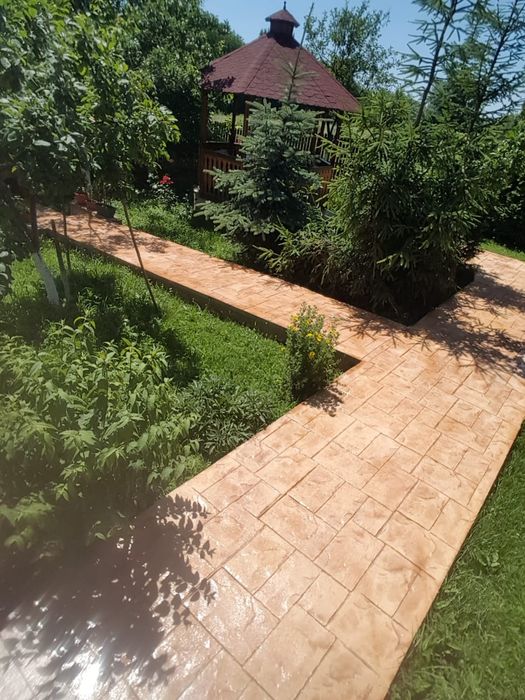 Beton amprentat decorativ