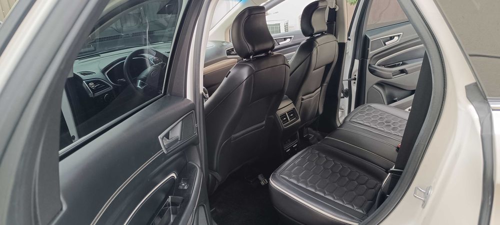 Vand  Ford Edge 2.0 TDCi Bi-Turbo 4x4 Vignale