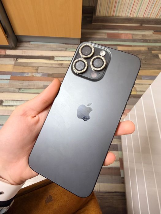 Iphone 15 pro max 512gb 83% капацитет на батерия