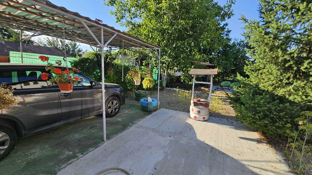 Vilă spațioasă de vânzare – 50 km de București, 15 km de Ploiești