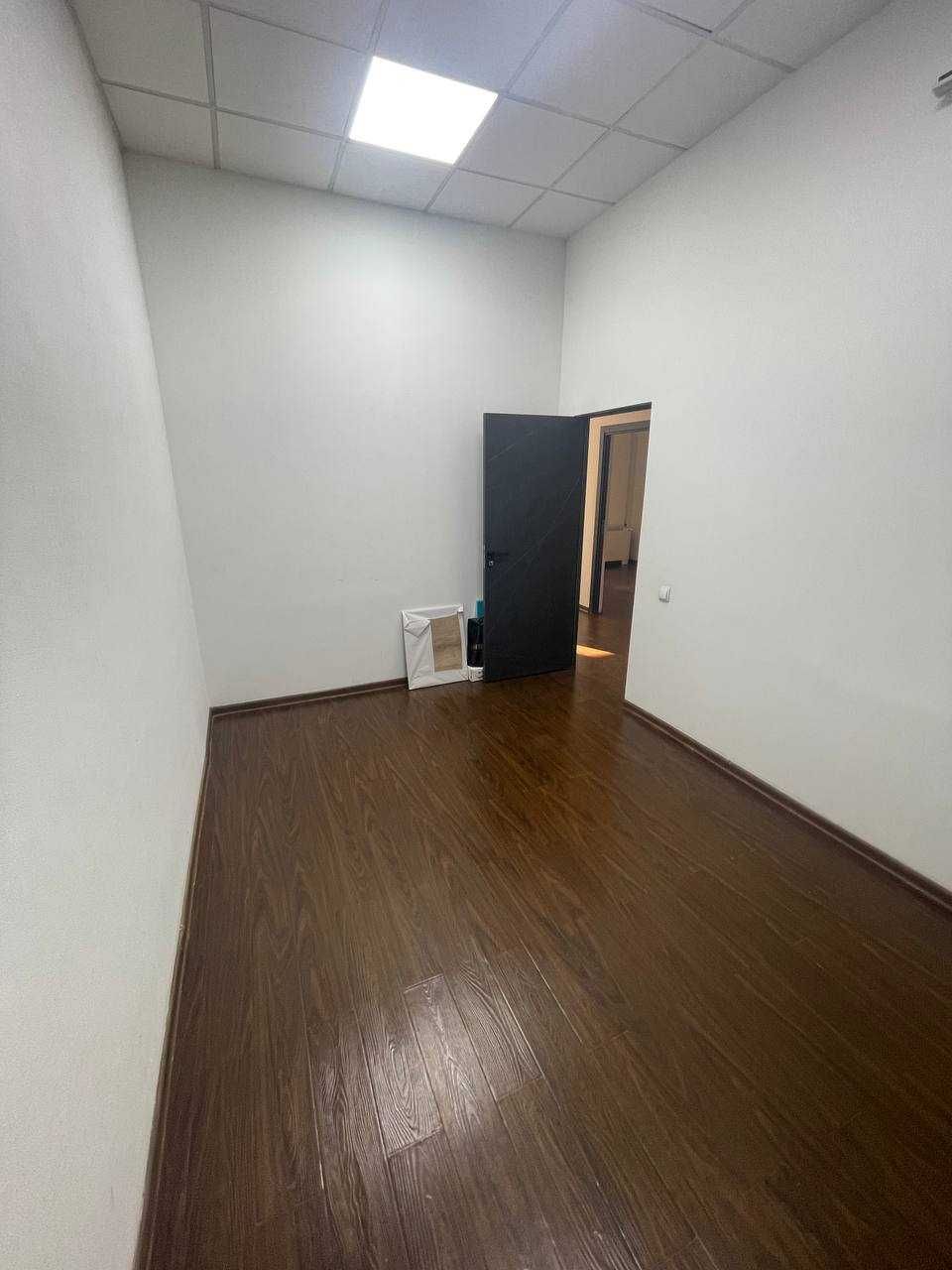 (7375) Офис 63м2 ориентир Ц5, метро Абдулла Кадыри