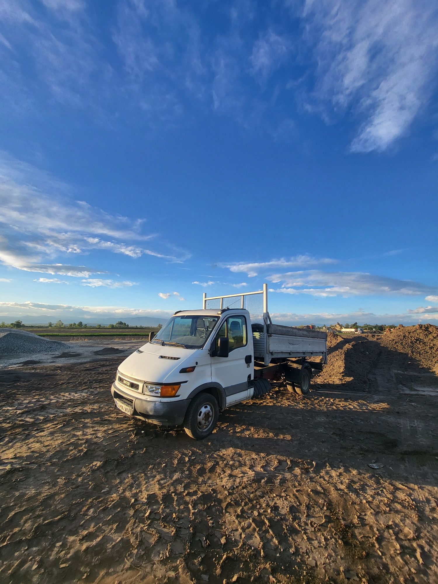 Iveco daly 2.3 basculabil