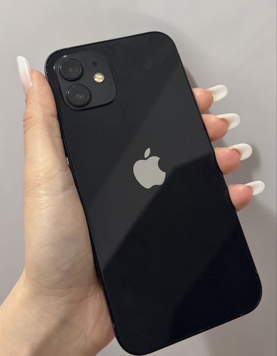 Vând iPhone 12 64gb