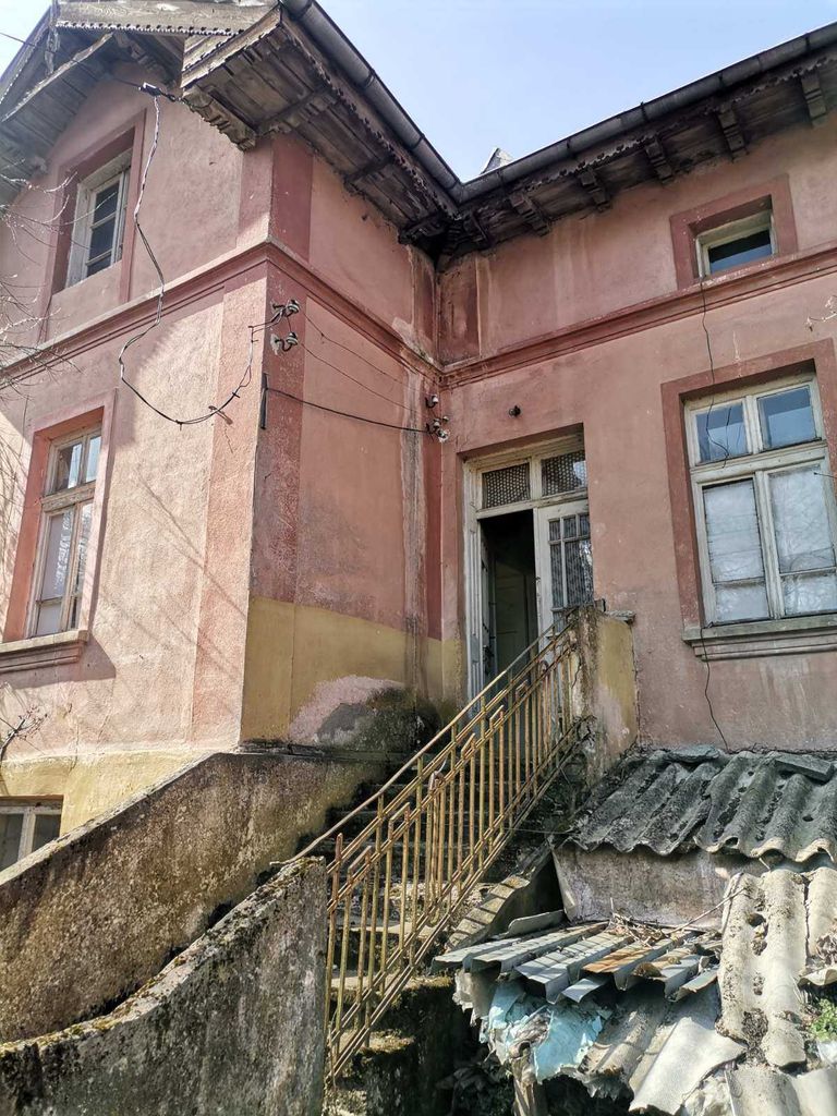 Продава се Къща в София, Симеоново - 63 кв.м за 1096 €/кв.м - Снимка #1
