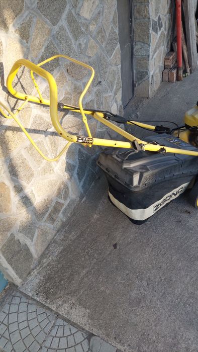 Моторни косачки за райграс