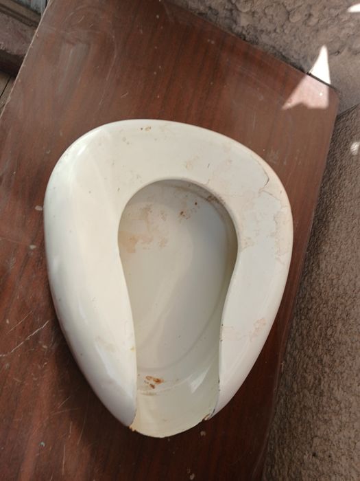 Продам  судно  для больного