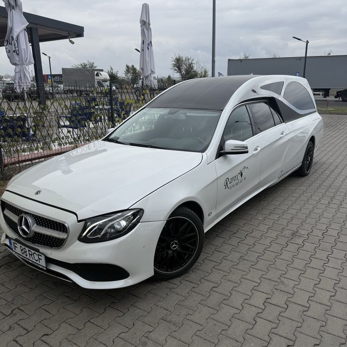 Transport funerar national dric limuzina de lux Mercedes