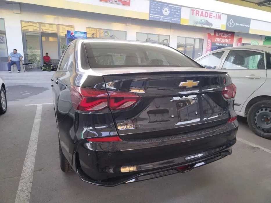 Chevrolet Monza 1.5 atmosferniy