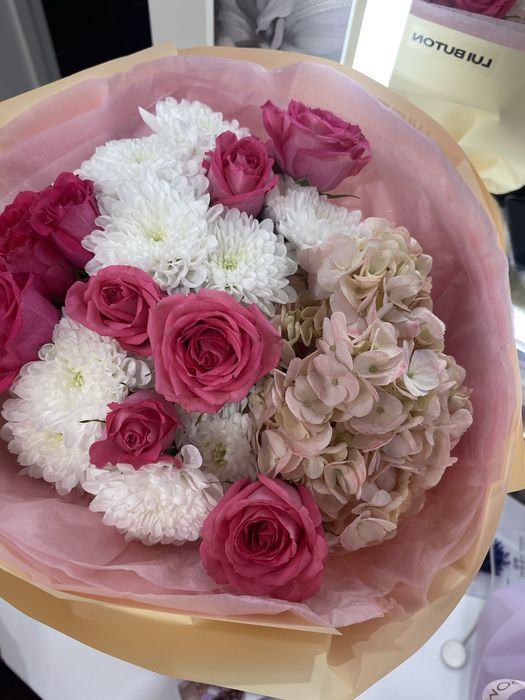 Продам цветы микс