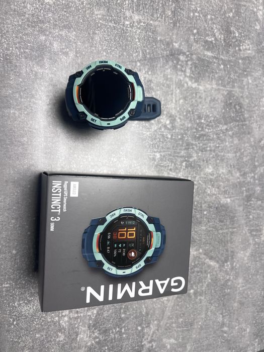 Смарт часовник Garmin - Instinct 3 AMOLED, 50mm Neotropic