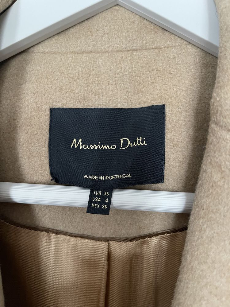 Дамско палто Massimo Dutti