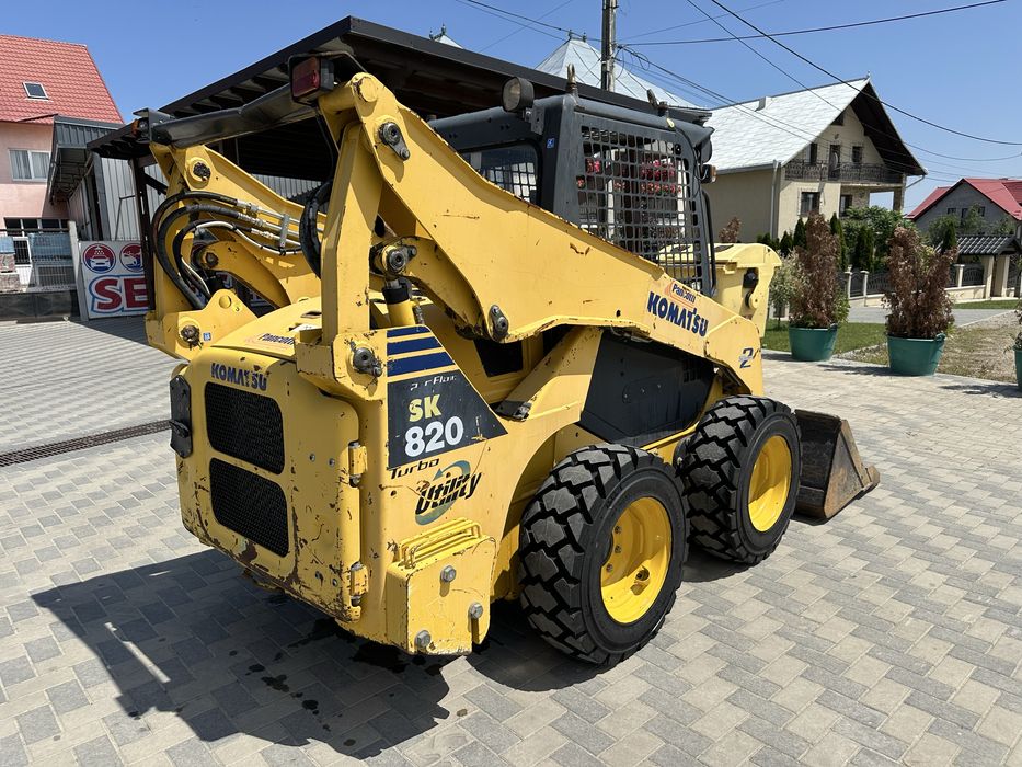 Mini incarcator bobcat-Komatsu SK820