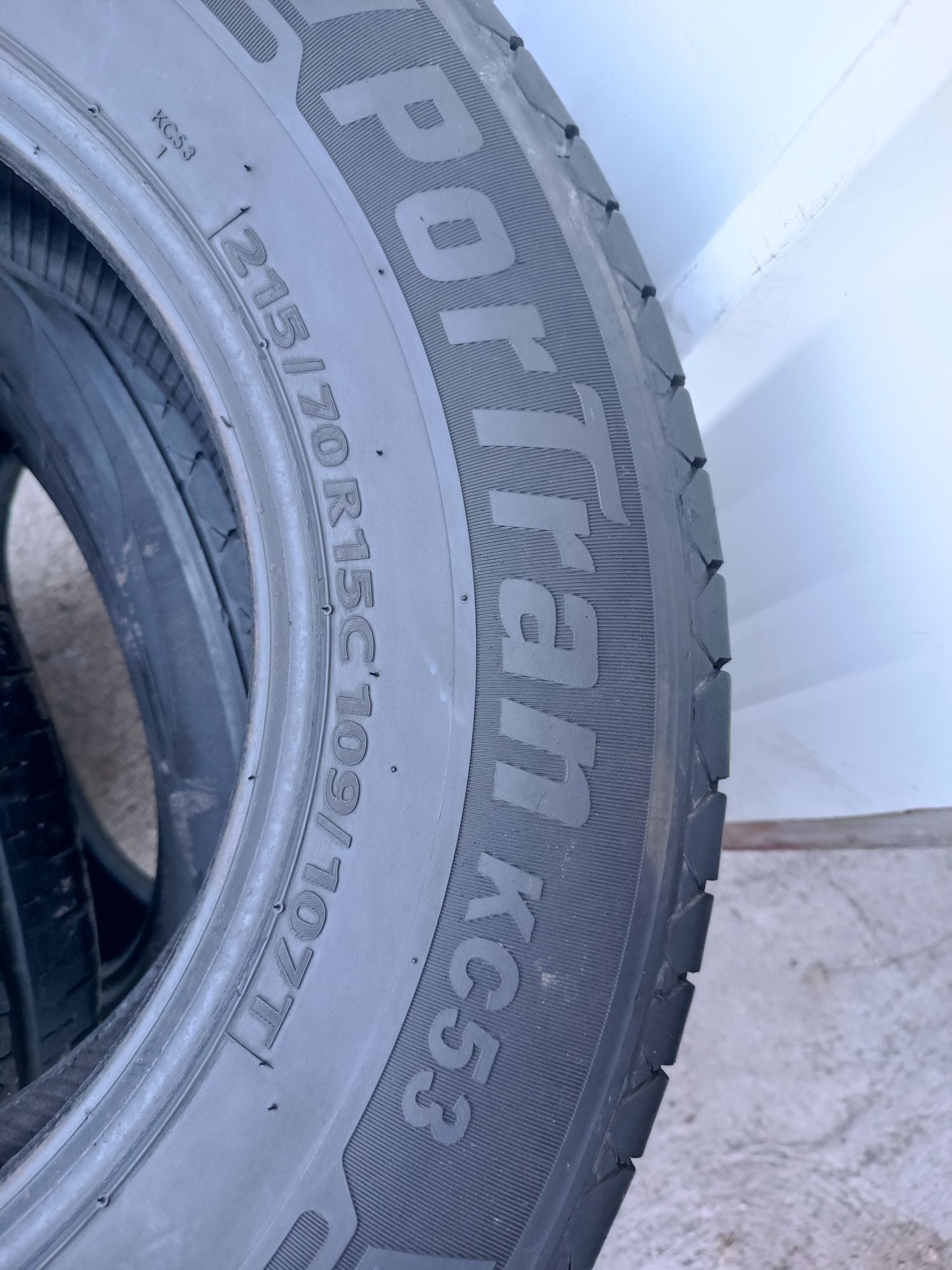 215/70/15 С Kumho .