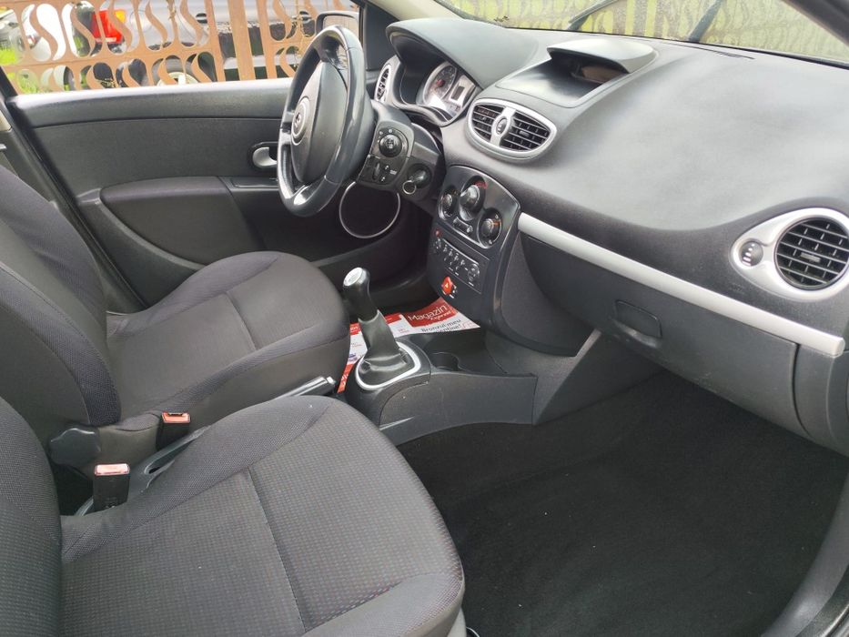 Renault Clio III diesel 1.5 impecabil