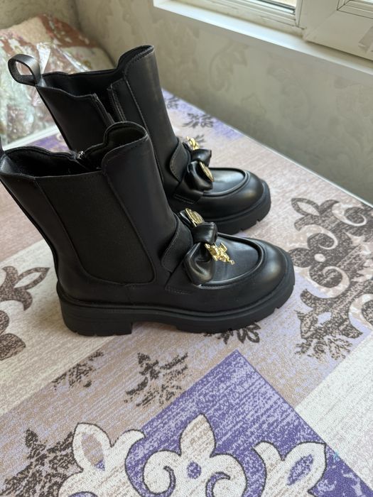 Продается сапоги зимние в размере 37