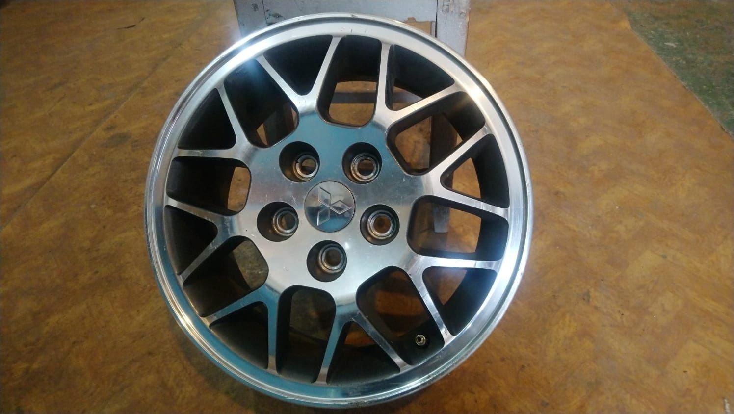 Продам диски R15 mitsubishi