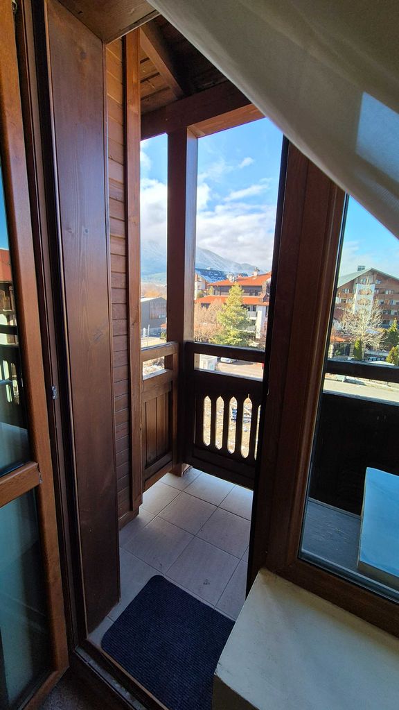 Дава се под наем Двустаен апартамент в Банско - 49 кв.м за 399.33 € - Снимка #15