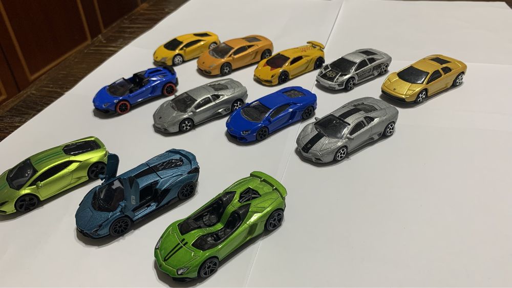 Метални колички LAMBORGHINI